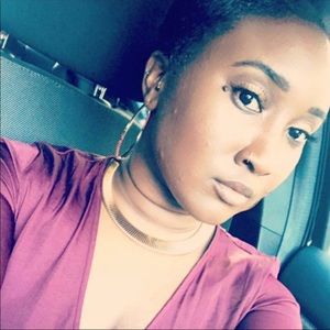 Meet your Posher, Matika